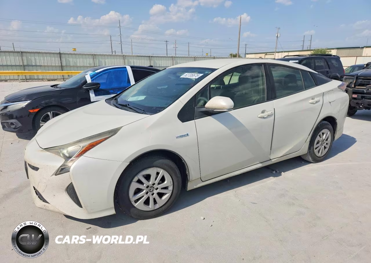 2016 Toyota Prius Two – zdjęcie 1 z 12