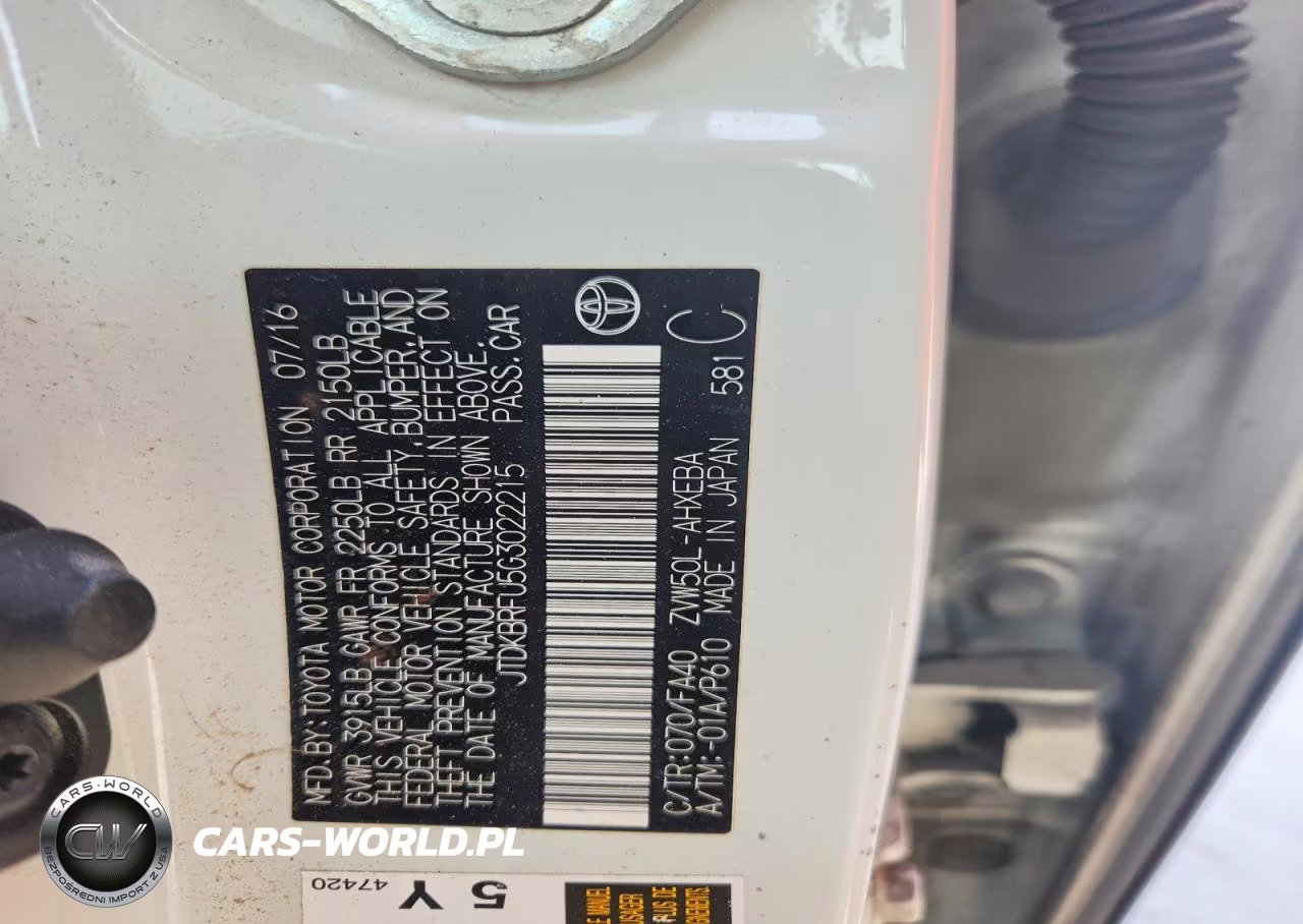 2016 Toyota Prius Two VIN:JTDKBRFU5G3022215 - 12