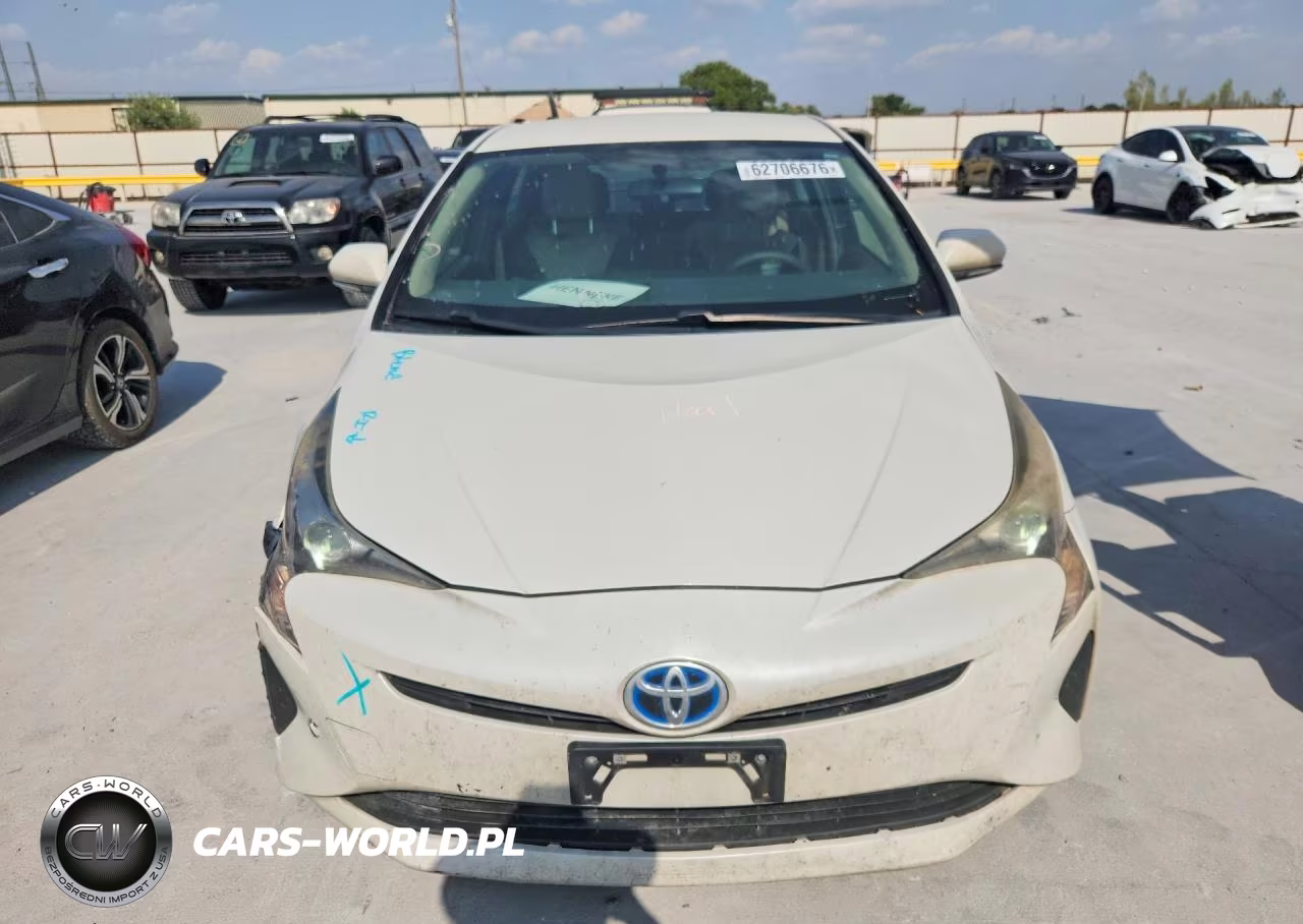 2016 Toyota Prius Two VIN:JTDKBRFU5G3022215 - 5