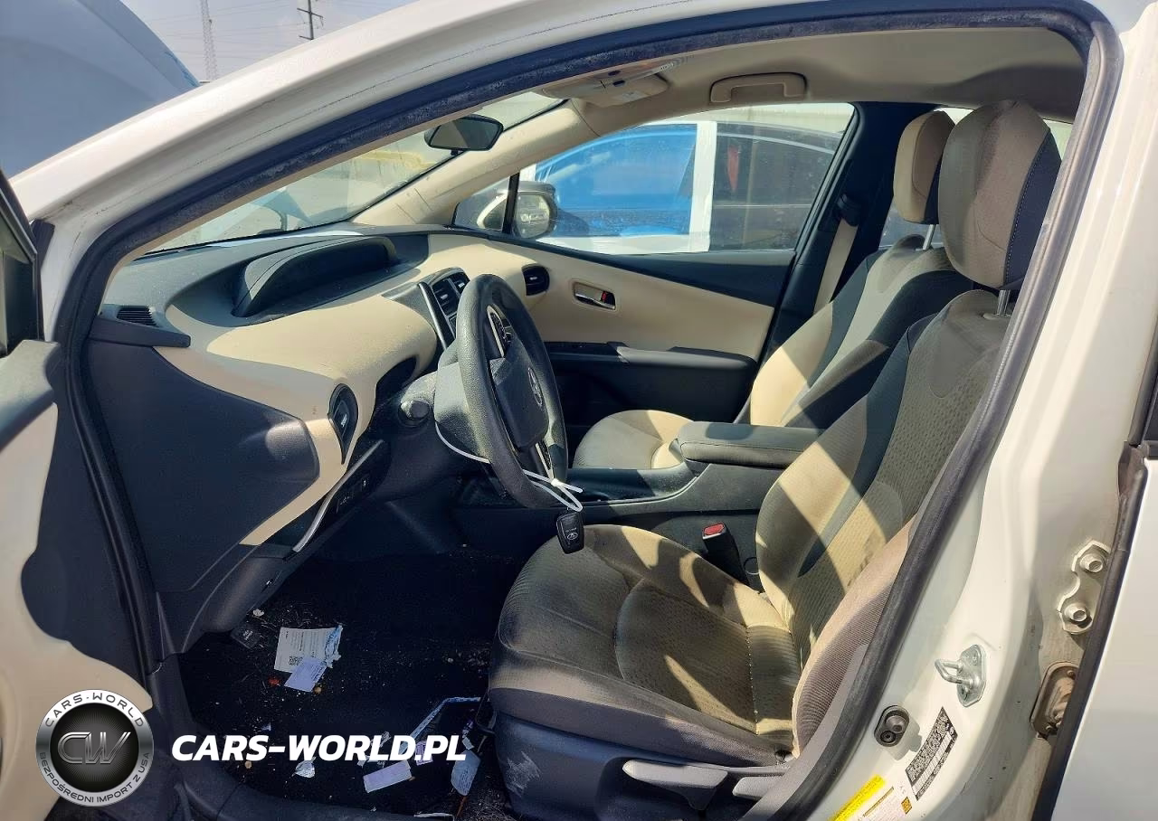 2016 Toyota Prius Two VIN:JTDKBRFU5G3022215 - 7