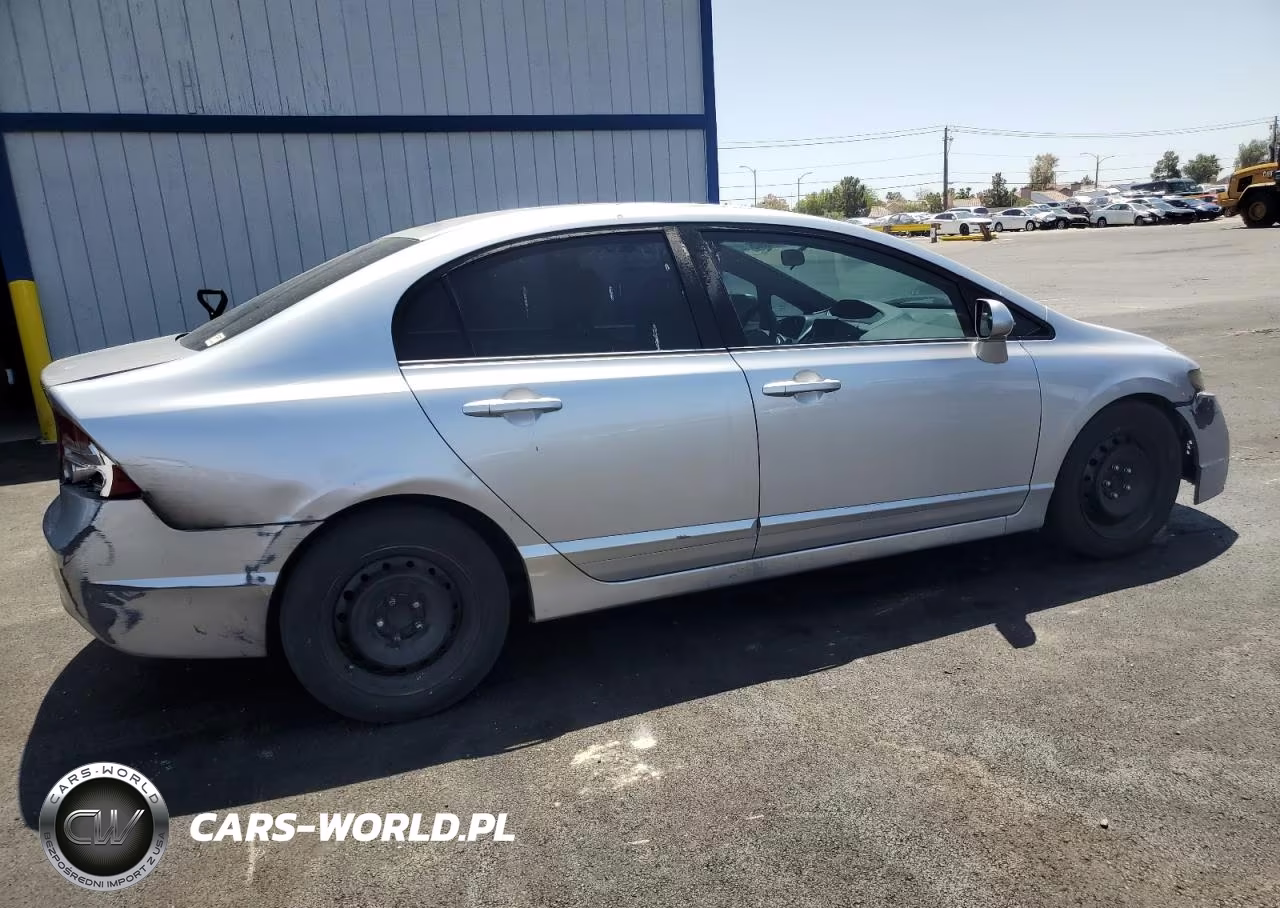2008 Honda Civic Lx VIN:2HGFA15598H333825 - 3