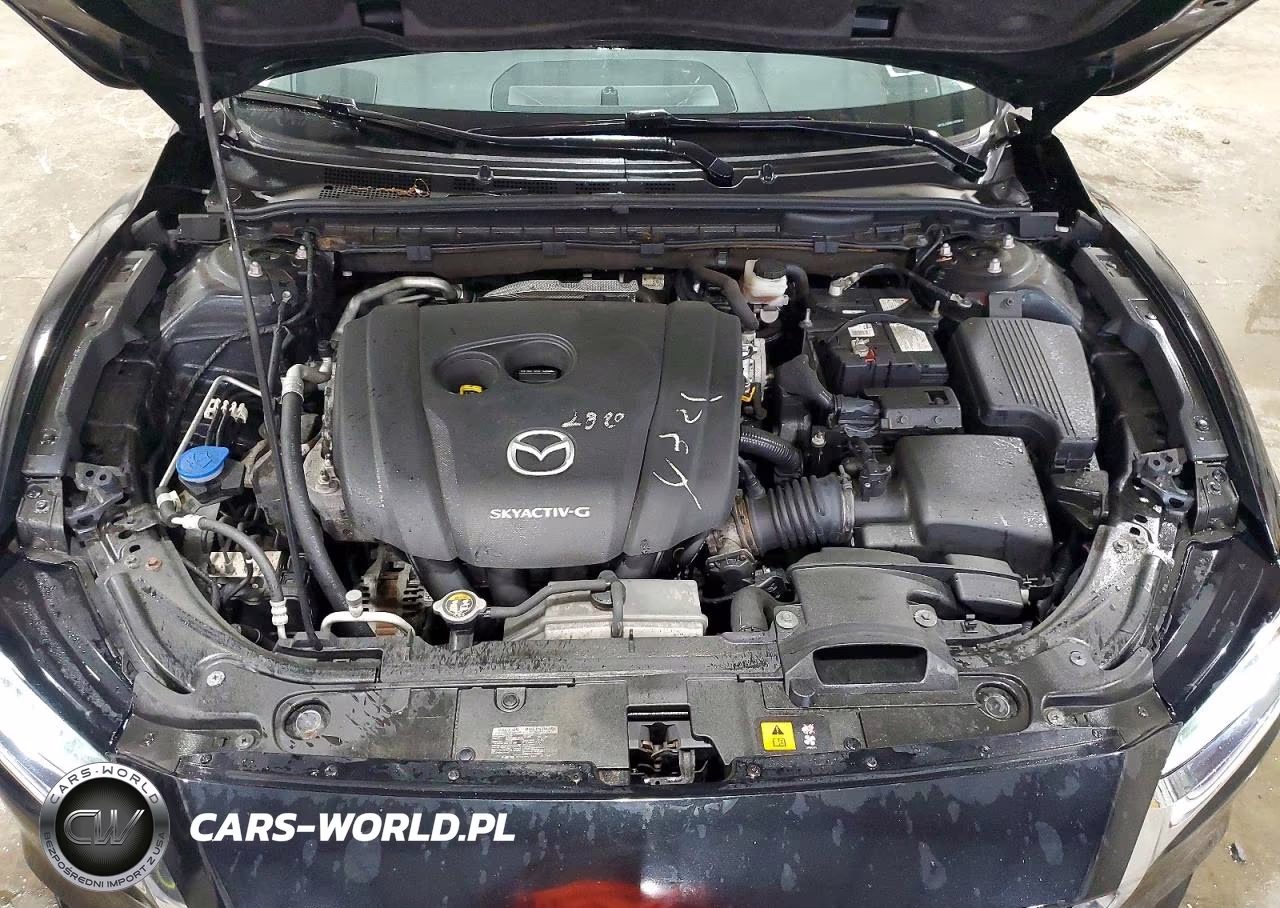 2019 Mazda 6 Touring VIN:JM1GL1VM4K1500814 - 11