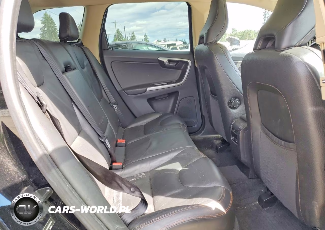 2011 Volvo Xc60 T6 VIN:YV4902DZ1B2198216 - 11