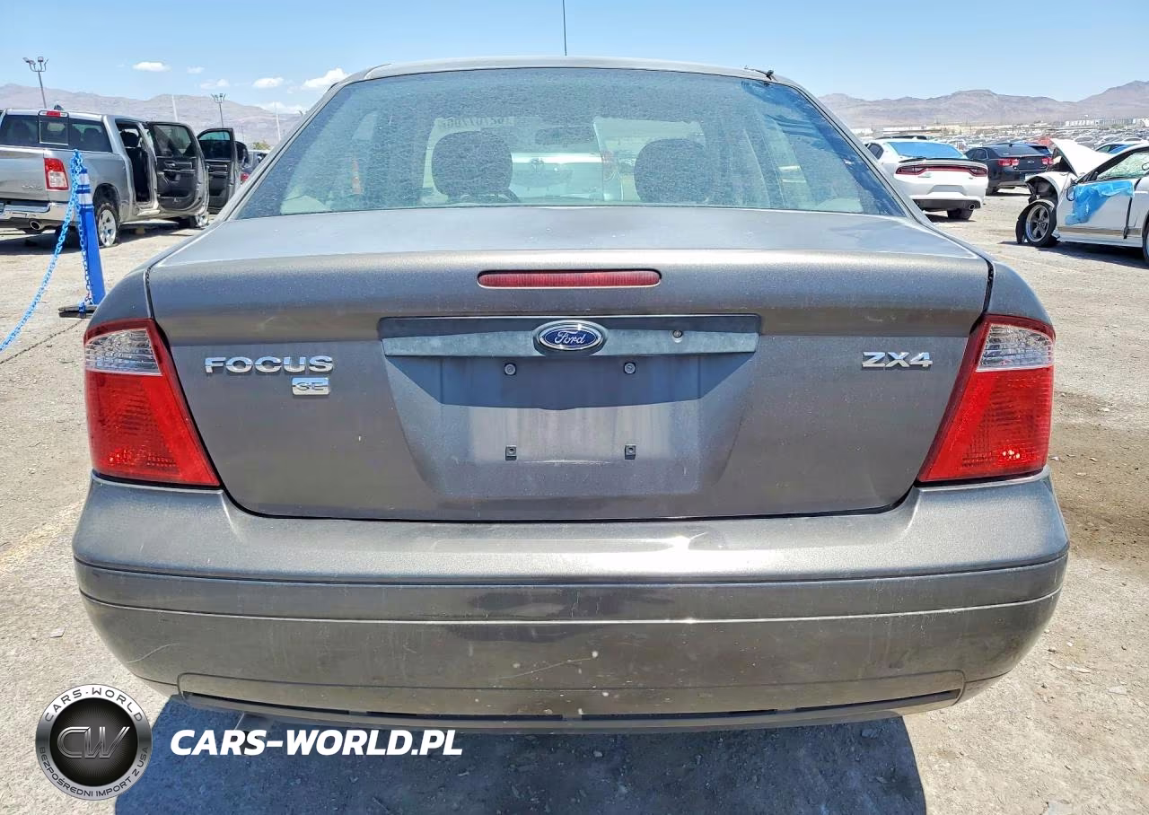 2005 Ford Focus Zx4 VIN:1FAFP34N95W110410 - 6