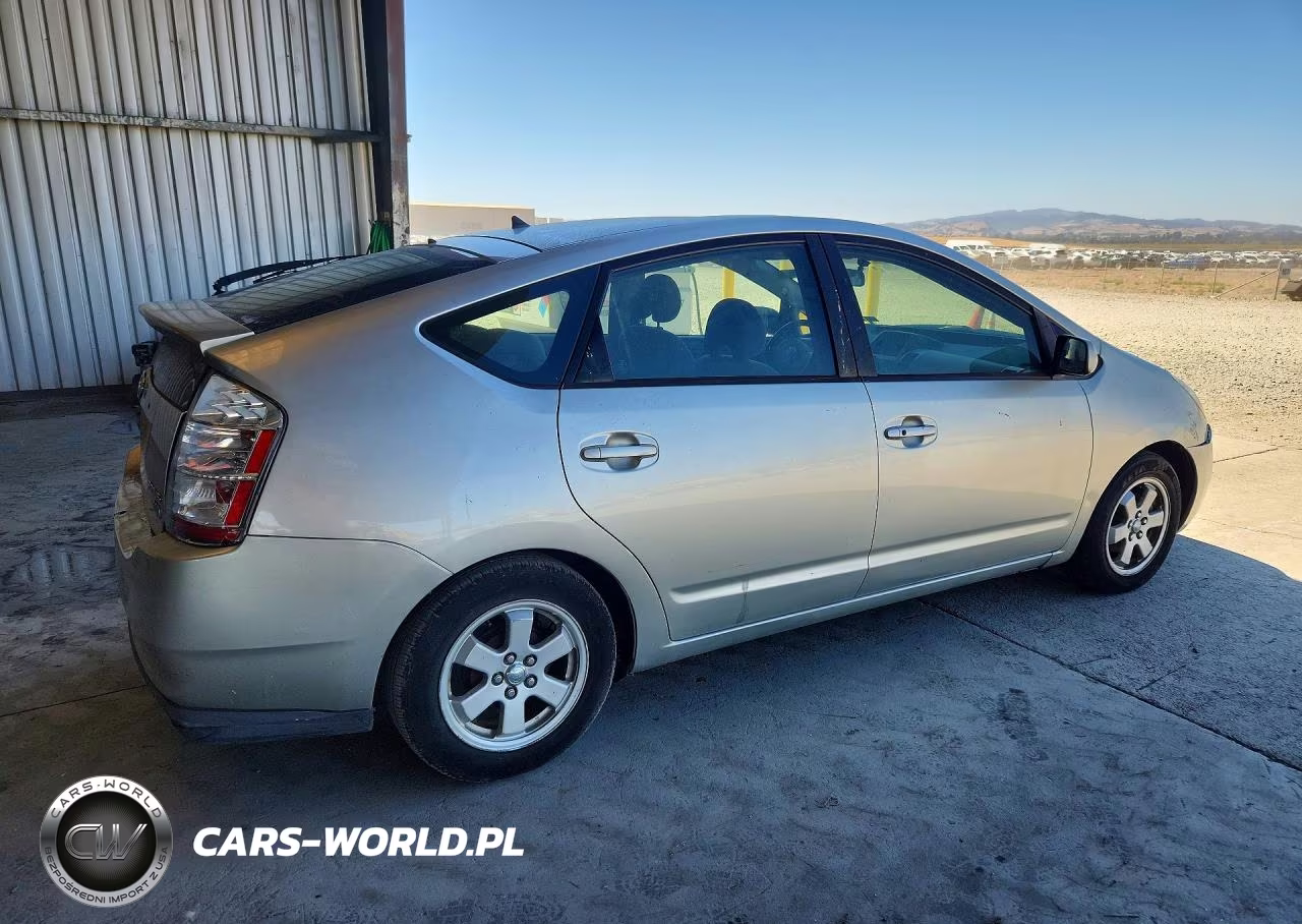 2004 Toyota Prius Base VIN:JTDKB20U540098840 - 3