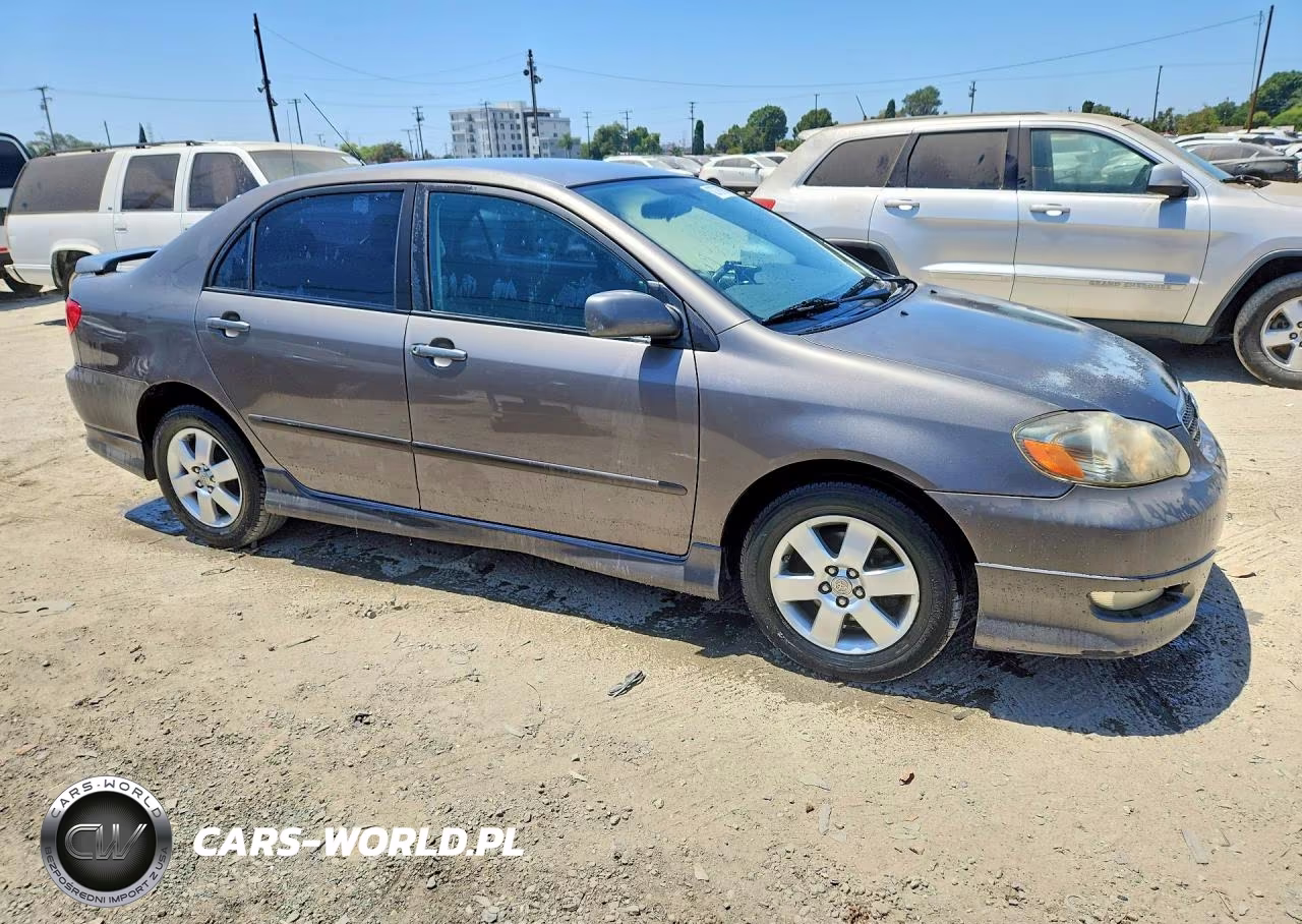 2008 Toyota Corolla S VIN:1NXBR32E08Z980404 - 4