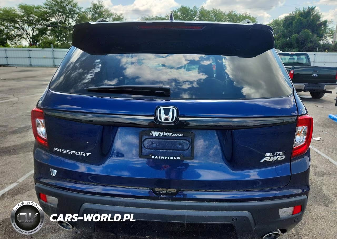 2020 Honda Passport Elite VIN:5FNYF8H06LB015032 - 6