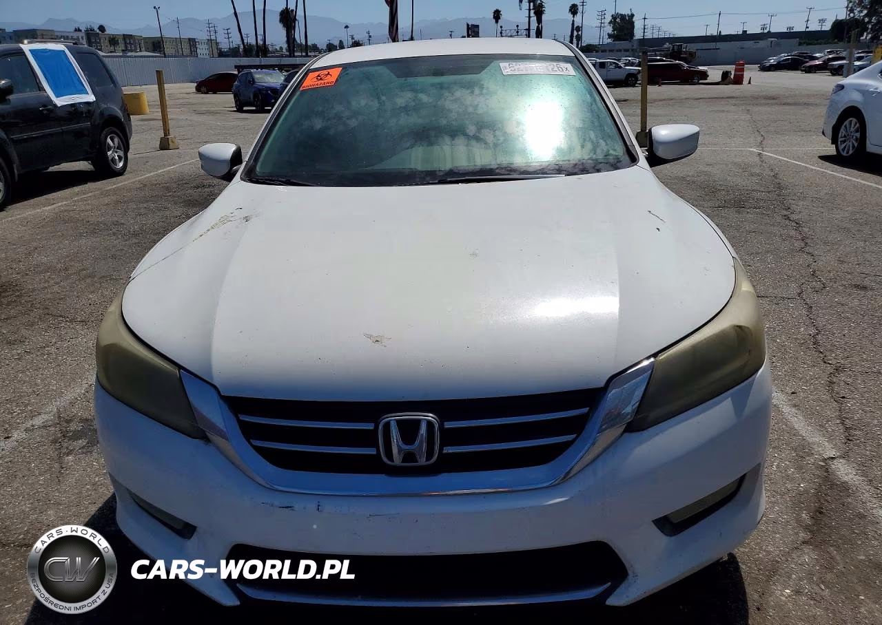 2014 Honda Accord Sport VIN:1HGCR2F51EA070563 - 5