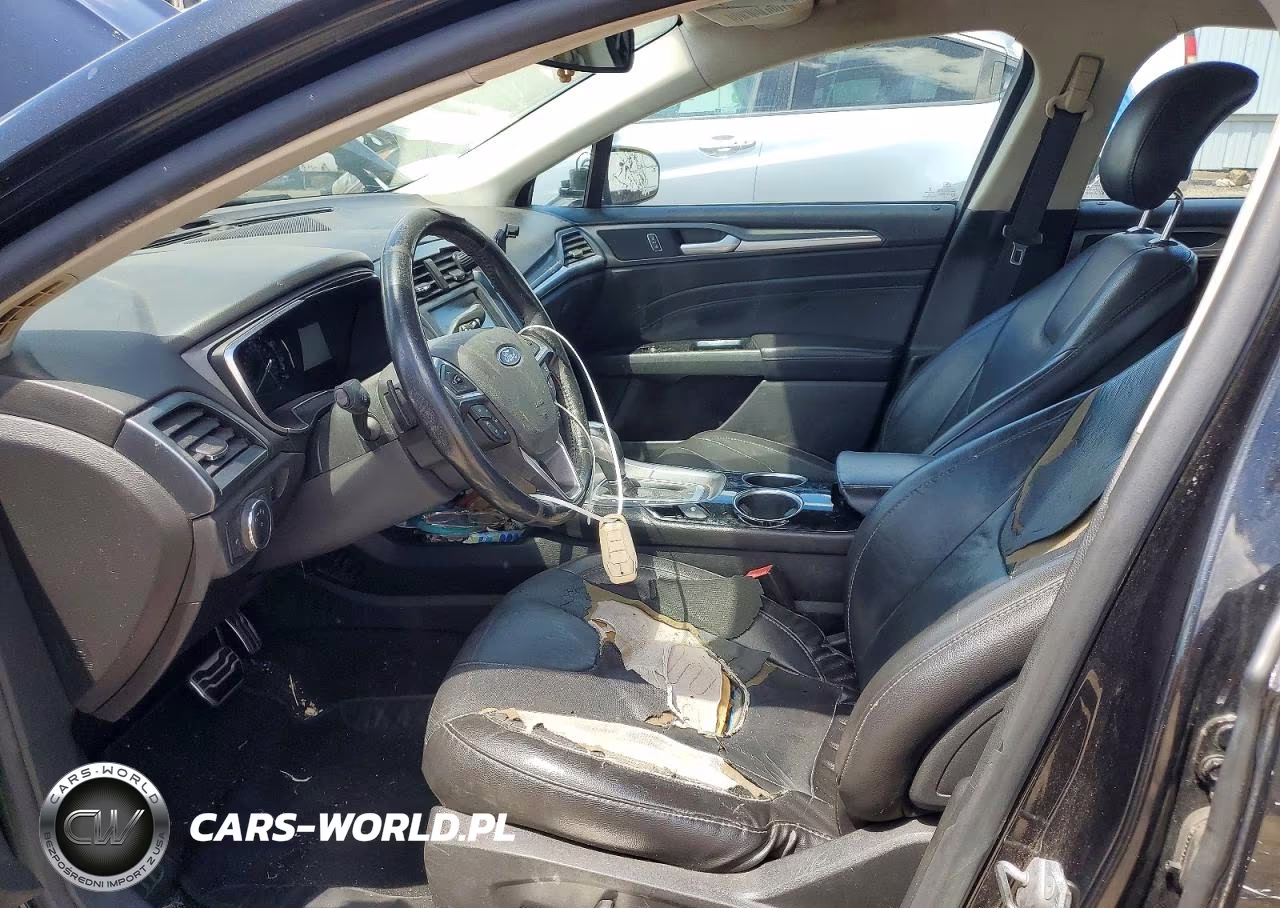 2013 Ford Fusion Titanium VIN:3FA6P0K91DR371584 - 7