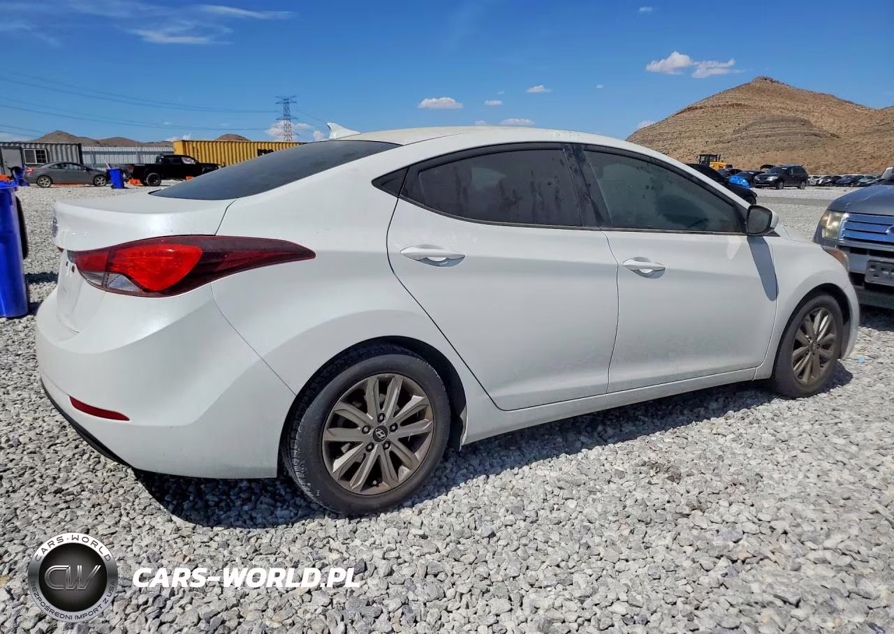 2015 Hyundai Elantra Se VIN:5NPDH4AE9FH631448 - 3