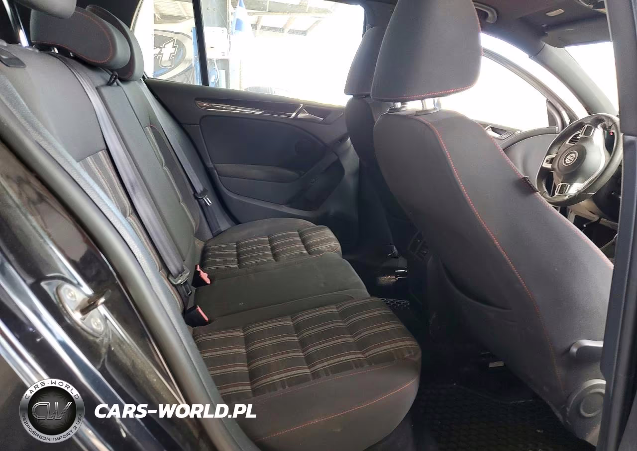2011 Volkswagen Gti VIN:WVWHD7AJ2BW152921 - 10