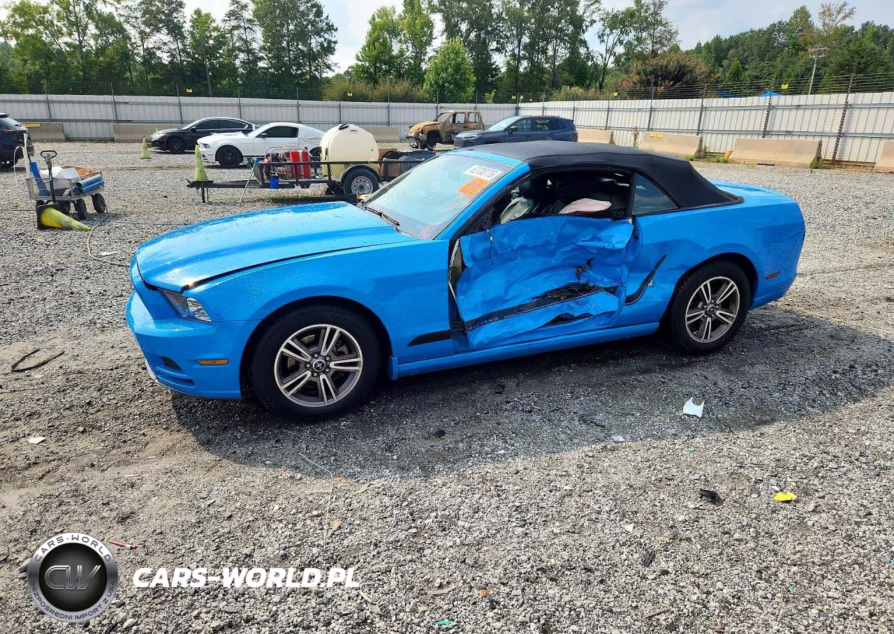 2013 Ford Mustang VIN:1ZVBP8EM3D5235349 - 1