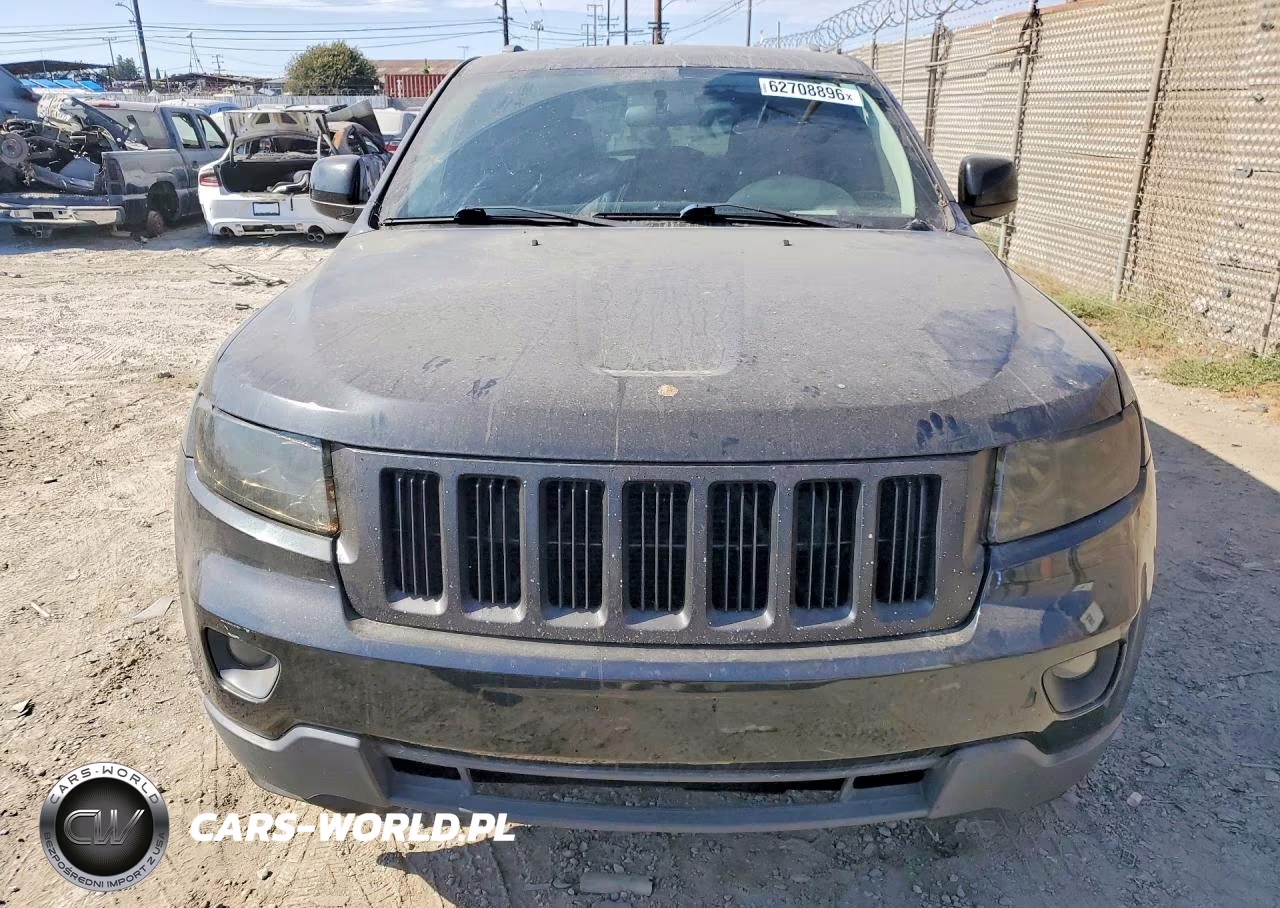 2012 Jeep Grand Cherokee Laredo VIN:1C4RJFAG2CC149063 - 5