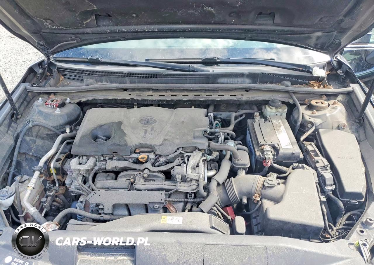 2018 Toyota Camry Le VIN:4T1B11HK4JU070429 - 11