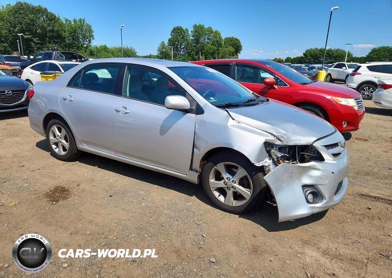 2012 Toyota Corolla Le VIN:2T1BU4EE6CC798524 - 4