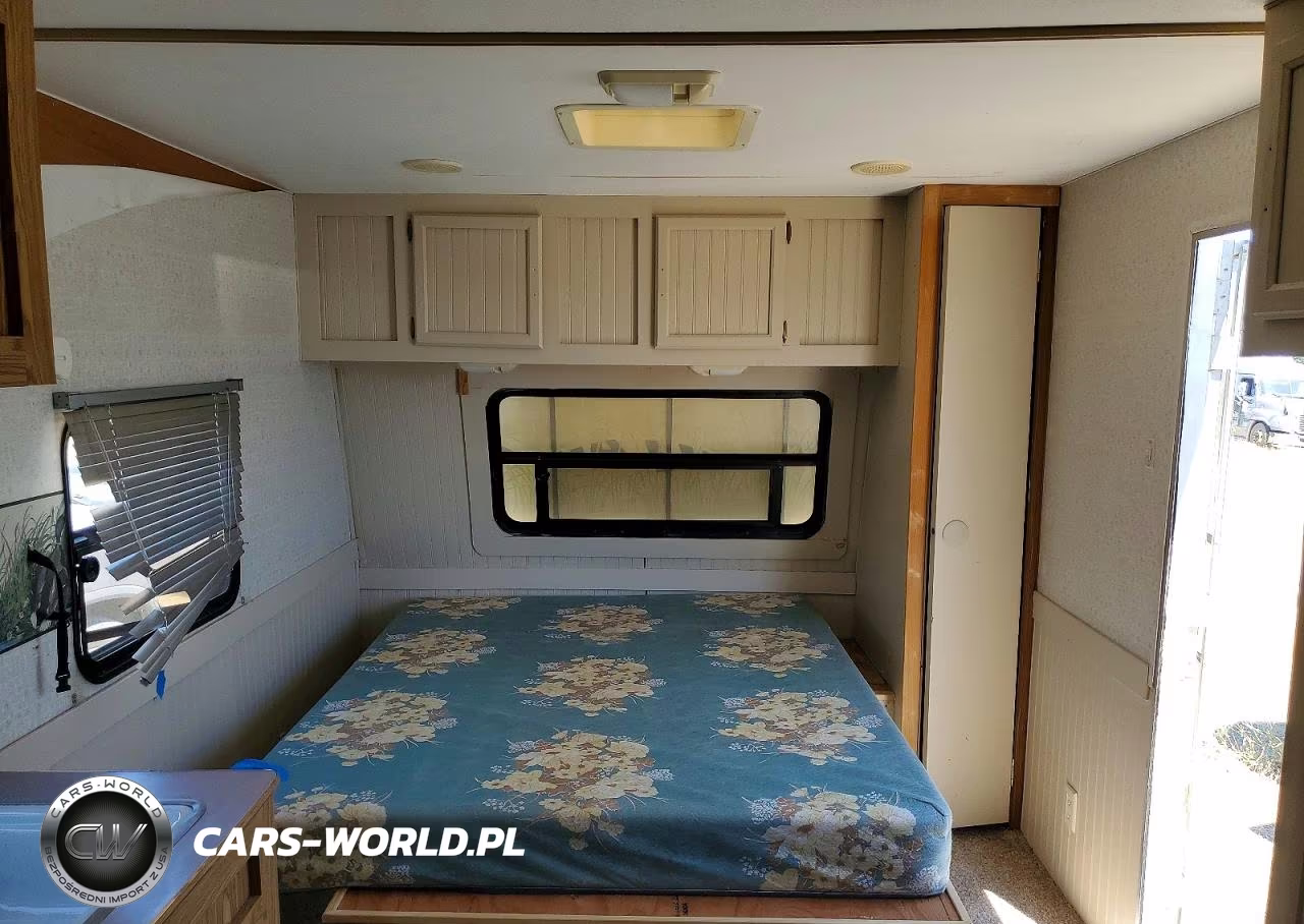 1995 Fleetwood Mallard Camper VIN:1EF1B2228S1565938 - 5