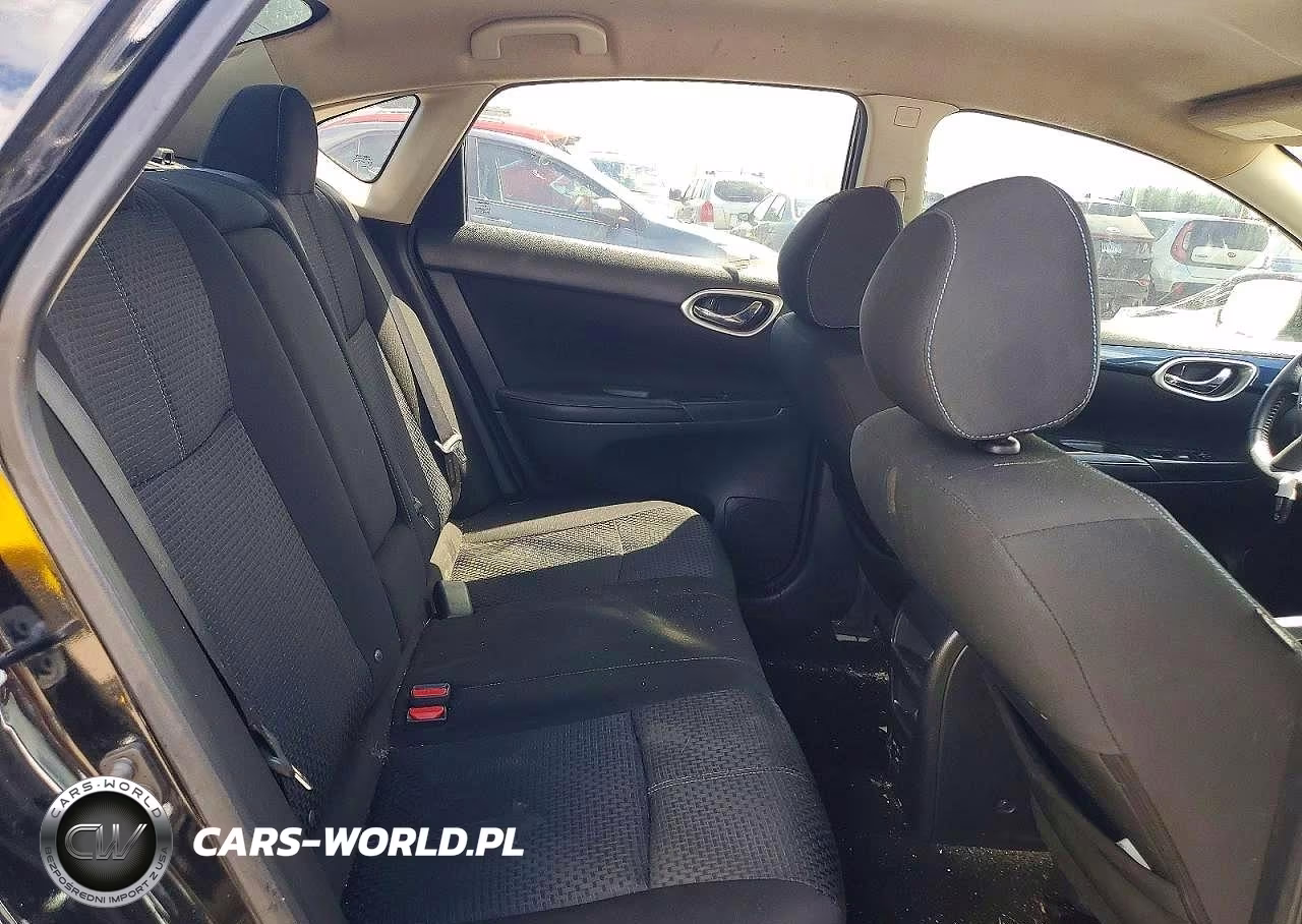 2017 Nissan Sentra Sr VIN:3N1AB7AP7HY284556 - 10