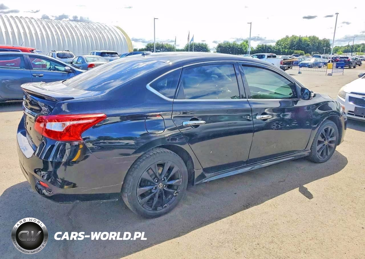 2017 Nissan Sentra Sr VIN:3N1AB7AP7HY284556 - 3