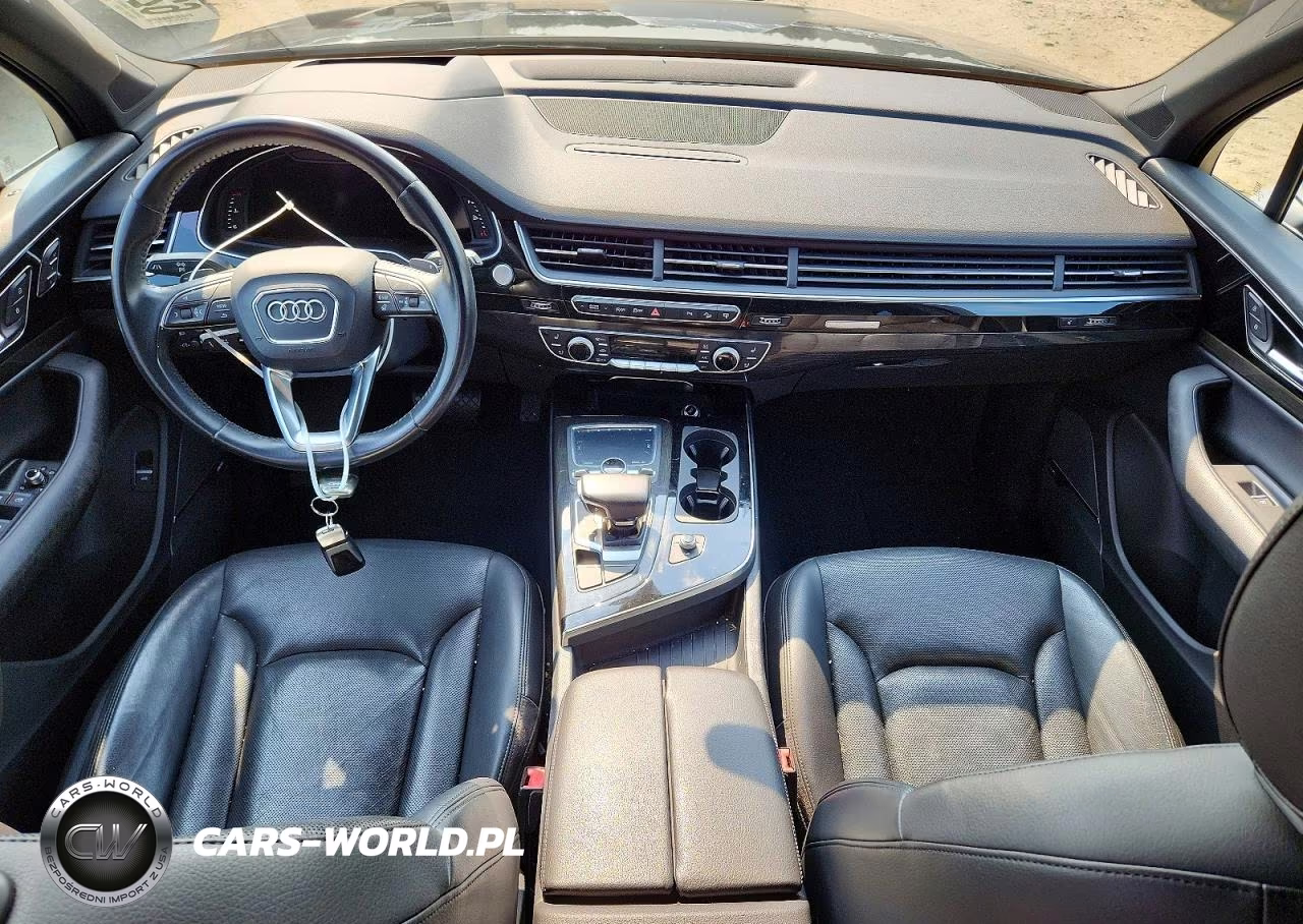 2017 Audi Q7 Prestige VIN:WA1VAAF78HD052763 - 8