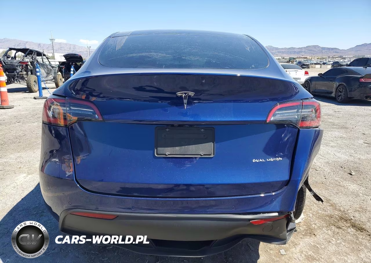 2022 Tesla Model Y VIN:7SAYGDEEXNF461308 - 6