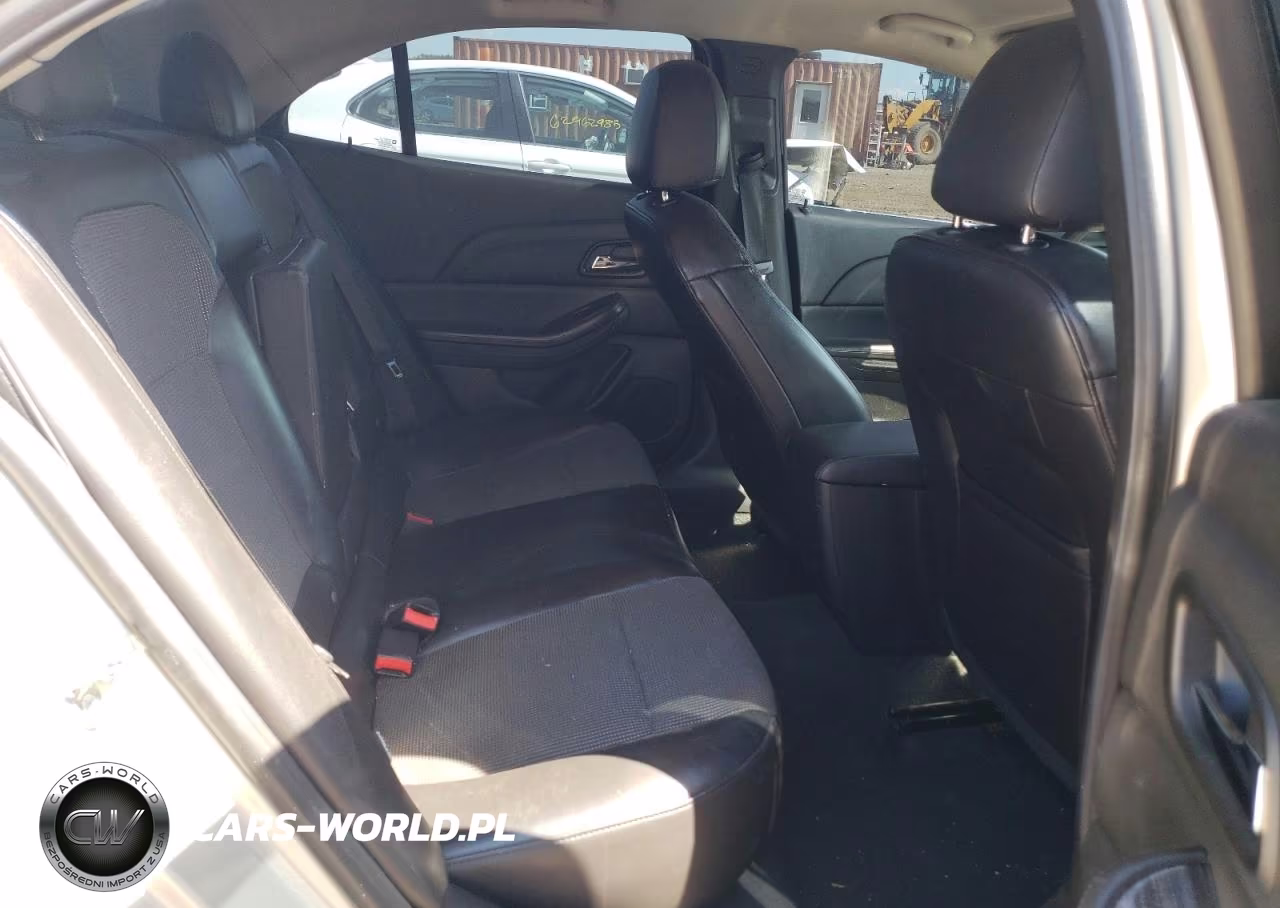 2015 Chevrolet Malibu 1Lt VIN:1G11C5SL7FF326666 - 10