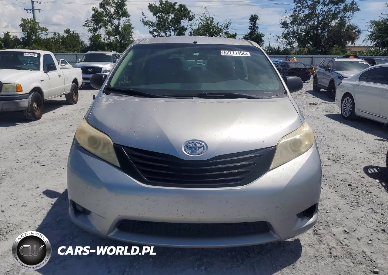 2011 Toyota Sienna Base 7-Passenger VIN:5TDZK3DC8BS165141 - 5