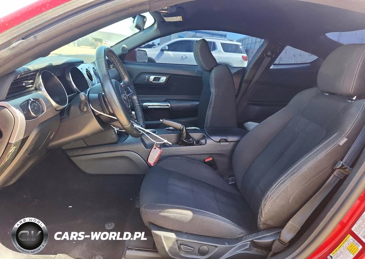 2020 Ford Mustang VIN:1FA6P8THXL5124621 - 7