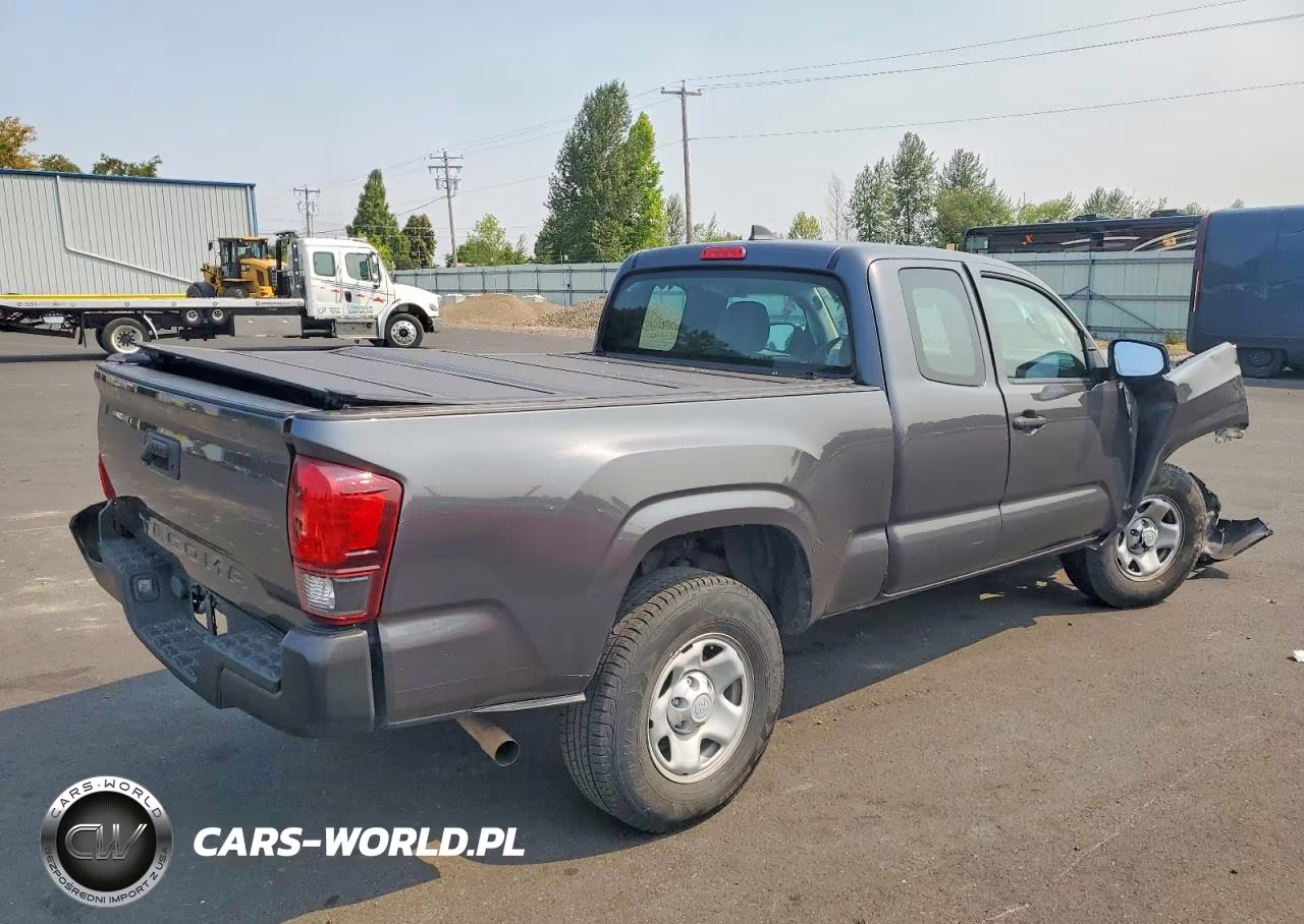 2018 Toyota Tacoma Sr VIN:5TFRX5GN4JX129305 - 4