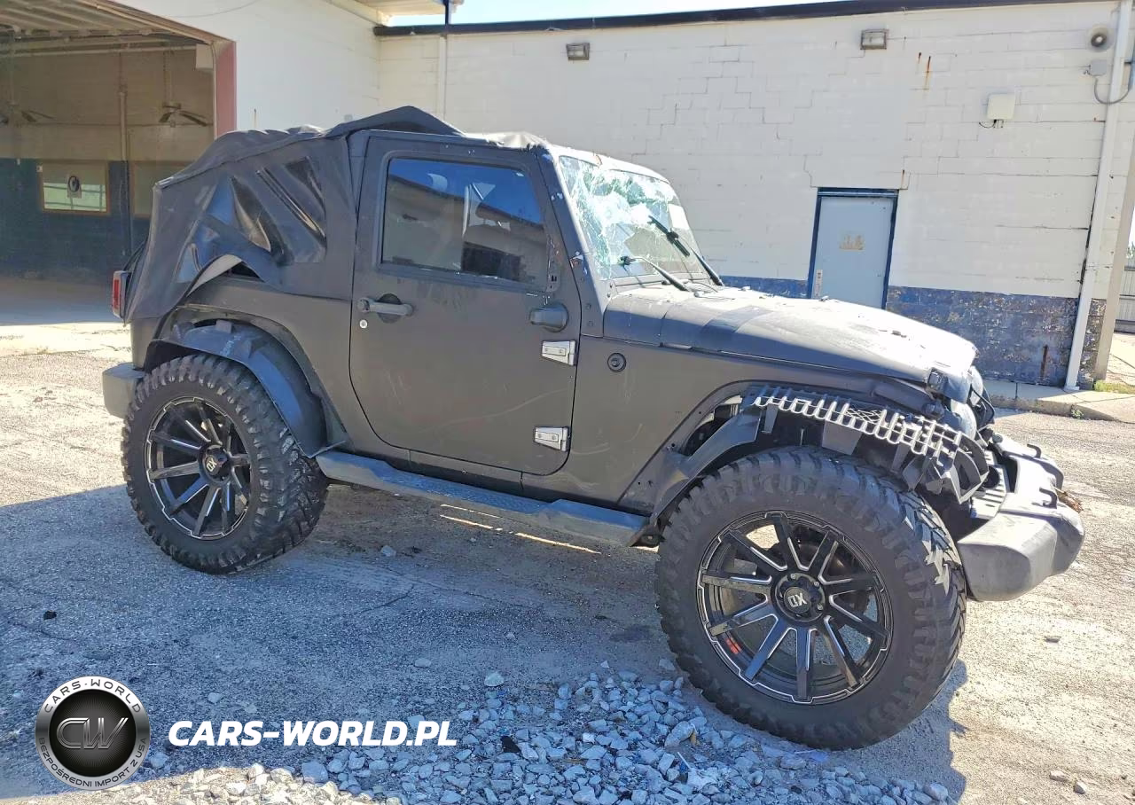2014 Jeep Wrangler Sport VIN:1C4AJWAG4EL127971 - 4