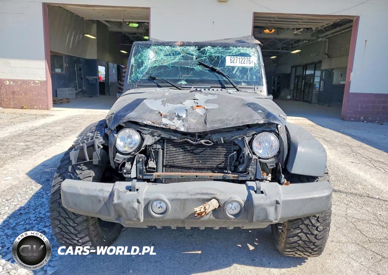 2014 Jeep Wrangler Sport VIN:1C4AJWAG4EL127971 - 5