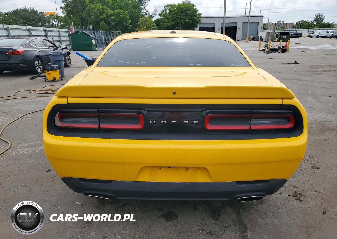 2019 Dodge Challenger Sxt VIN:2C3CDZAG6KH529103 - 6