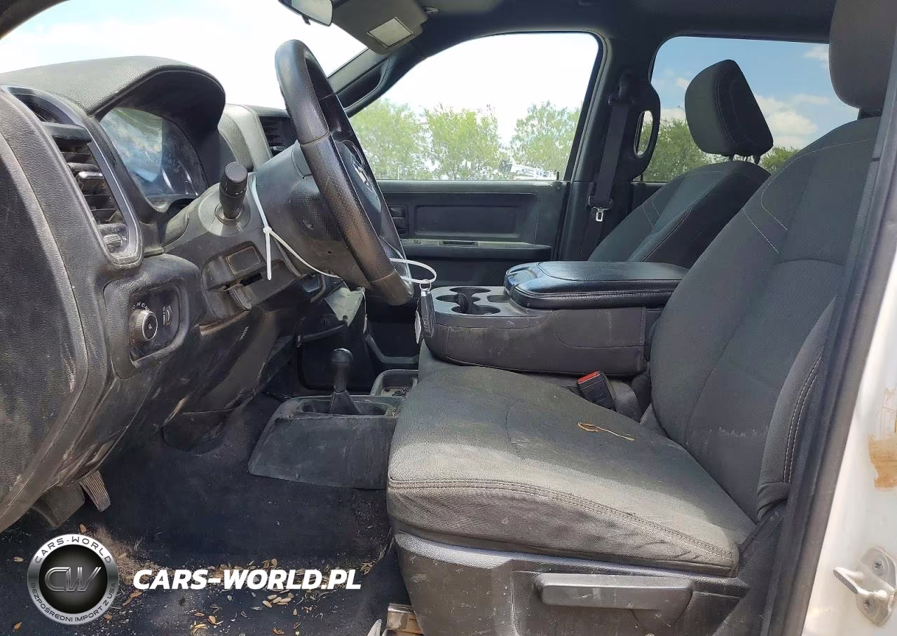 2023 Ram 2500 Tradesman VIN:3C6UR5HJ4PG606545 - 7