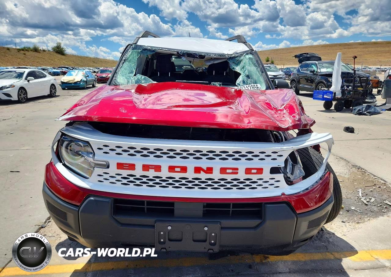 2025 Ford Bronco Sport Heritage VIN:3FMCR9GN8SRE42385 - 5