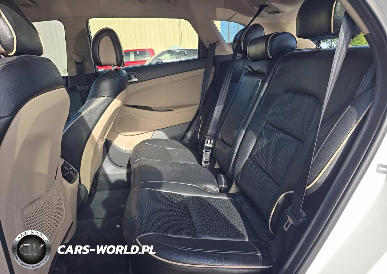 2017 Hyundai Tucson Sport VIN:KM8J33A25HU513628 - 6