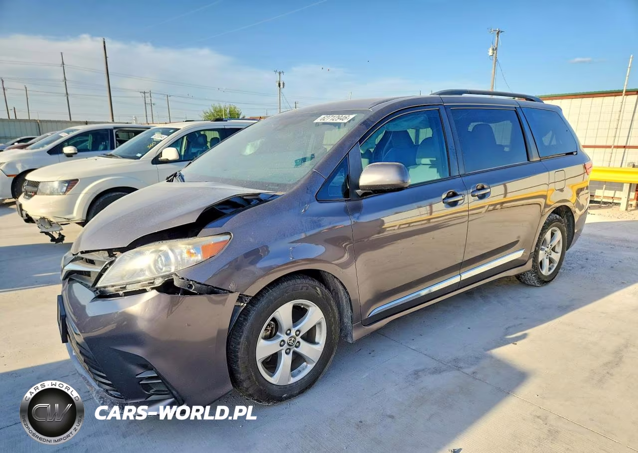 2020 Toyota Sienna Le