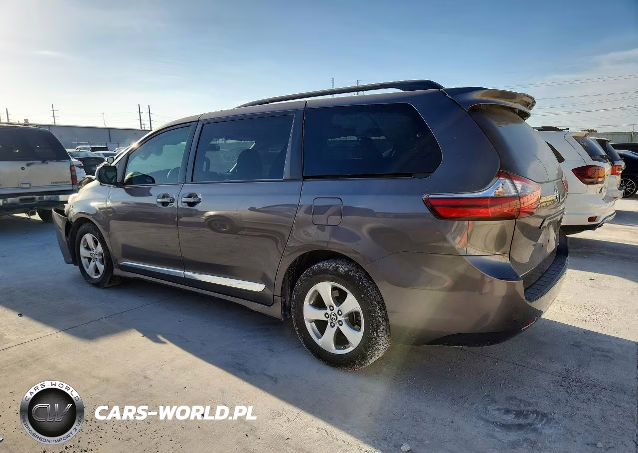 2020 Toyota Sienna Le VIN:5TDKZ3DC8LS081092 - 2