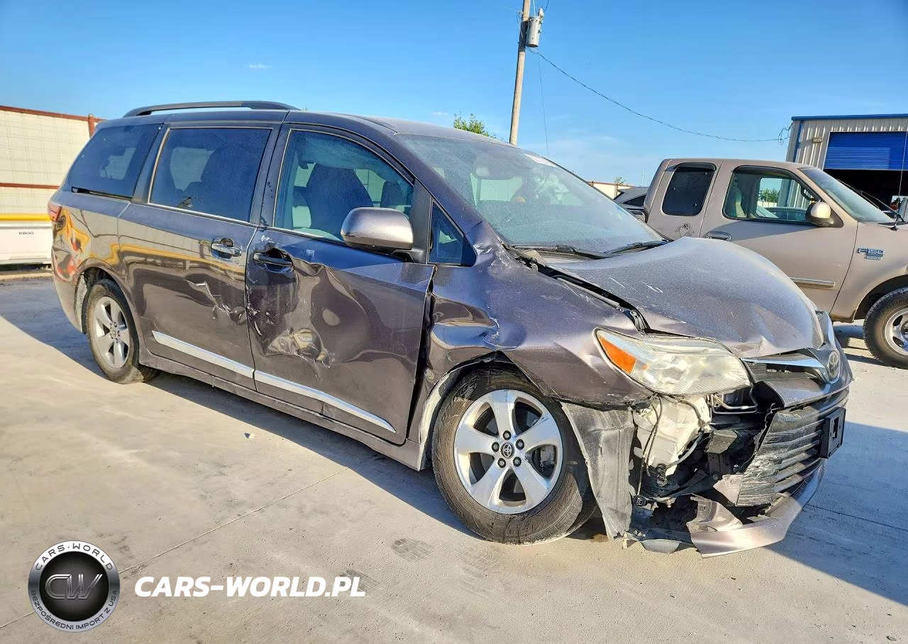2020 Toyota Sienna Le VIN:5TDKZ3DC8LS081092 - 4