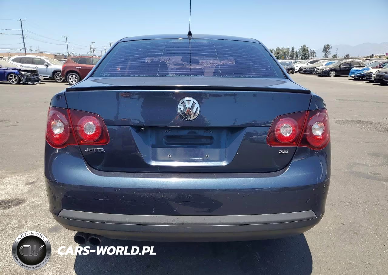 2010 Volkswagen Jetta Limited VIN:3VWAZ7AJ4AM128165 - 6