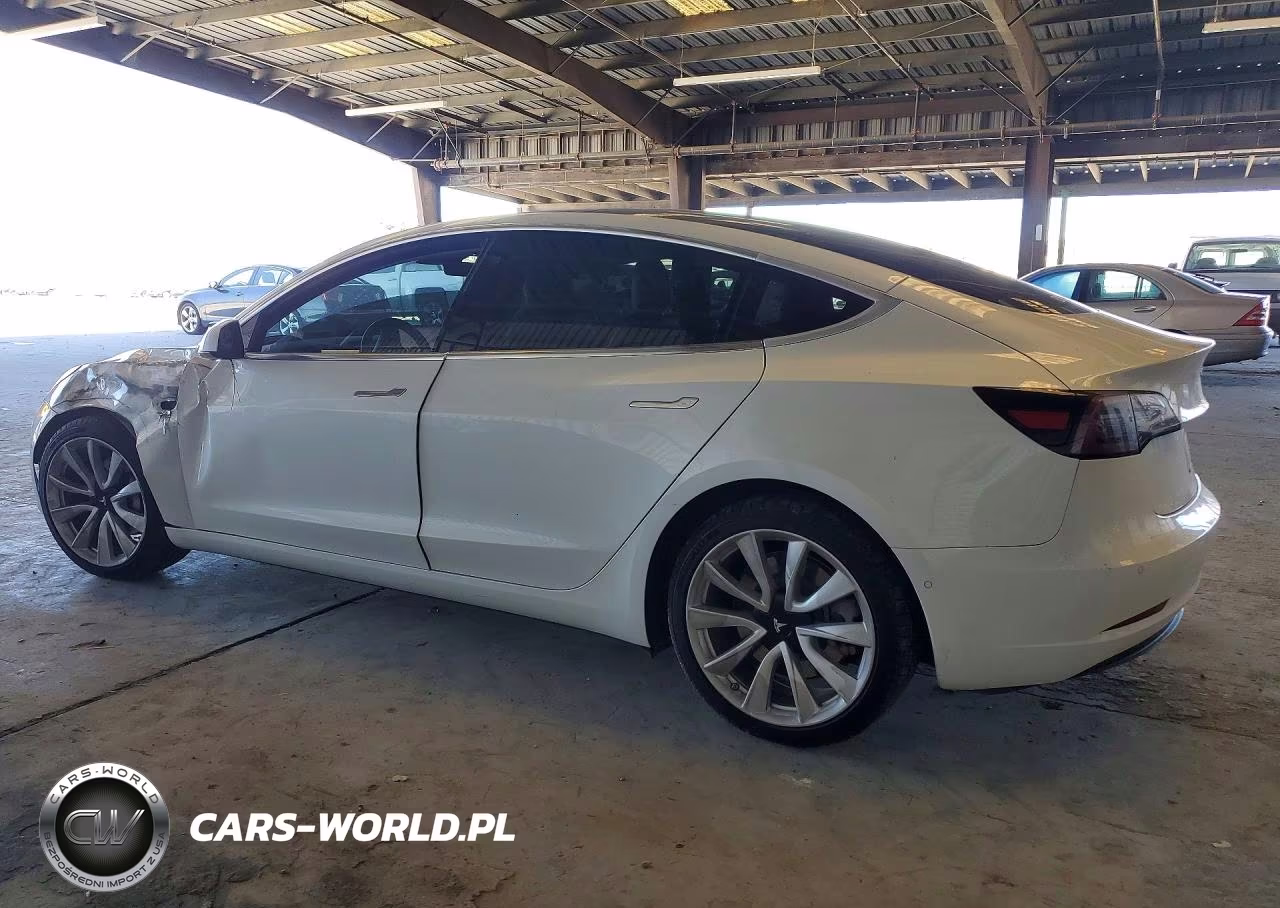 2018 Tesla Model 3 VIN:5YJ3E1EB6JF134268 - 2