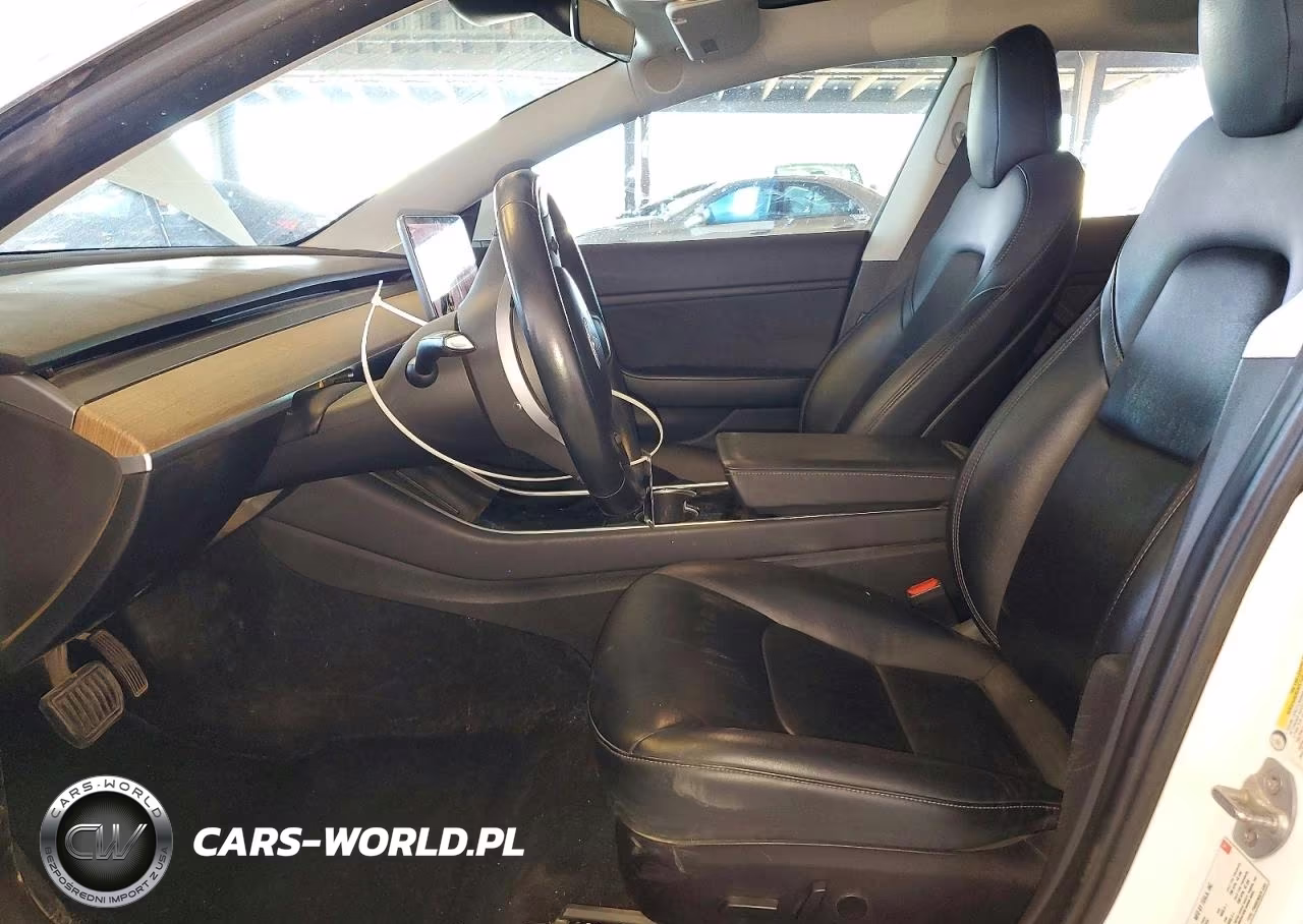 2018 Tesla Model 3 VIN:5YJ3E1EB6JF134268 - 7