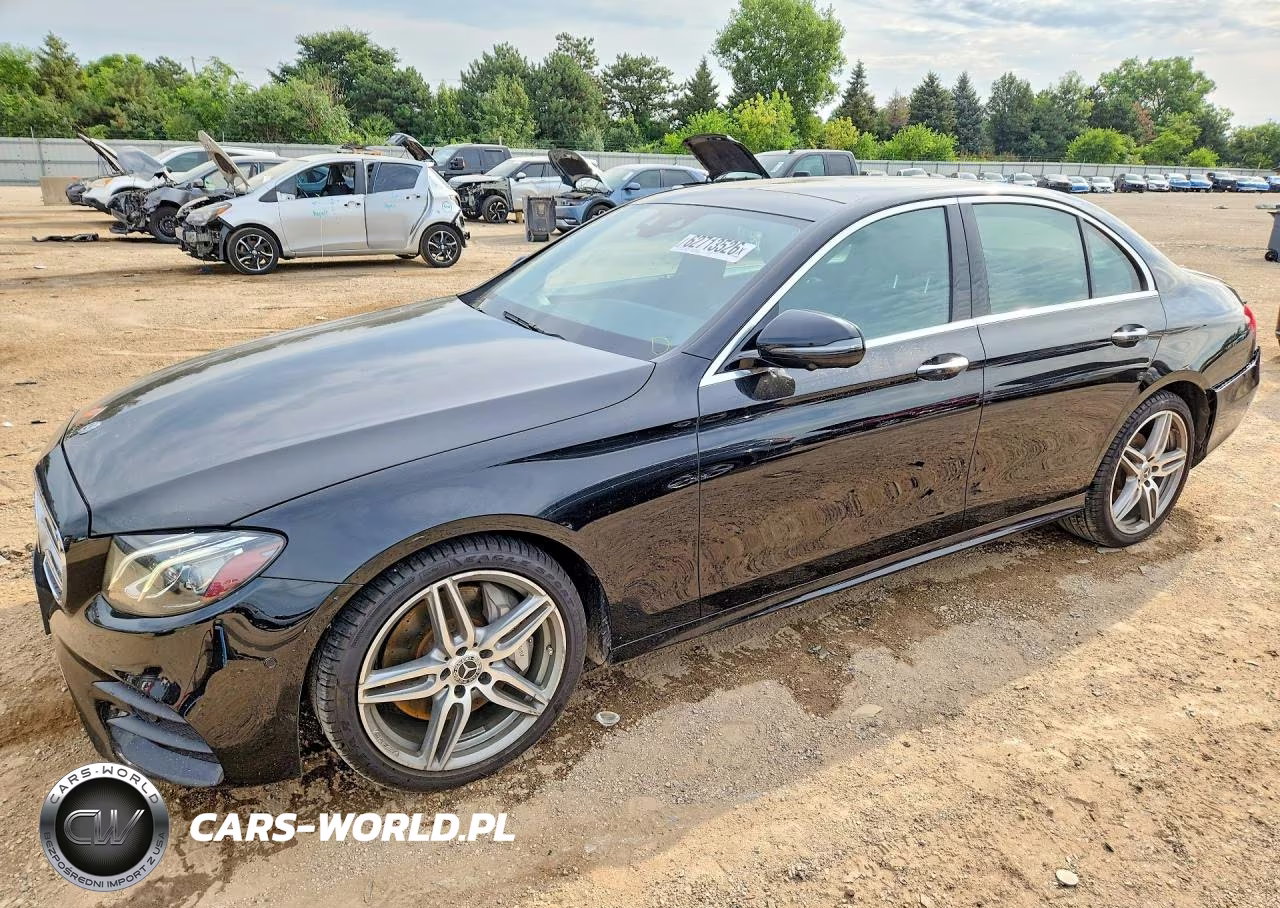 2019 Mercedes-Benz E 300 4Matic – zdjęcie 1 z 12