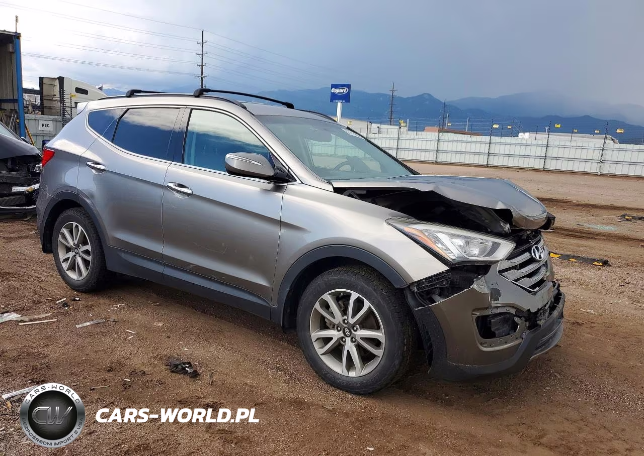 2015 Hyundai Santa Fe Sport 2.0T VIN:5XYZUDLA3FG275470 - 4