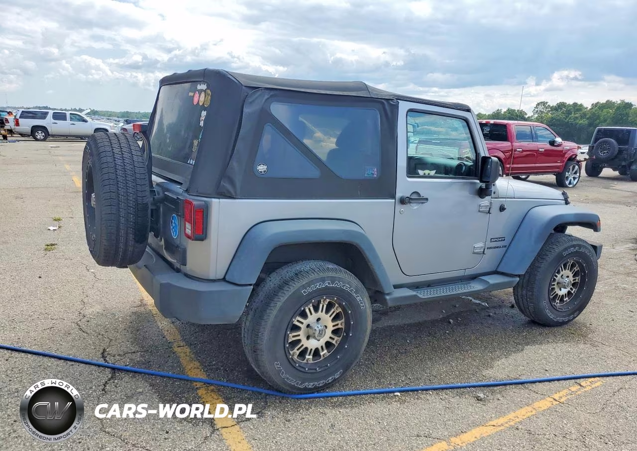 2014 Jeep Wrangler Sport VIN:1C4AJWAG6EL312068 - 3