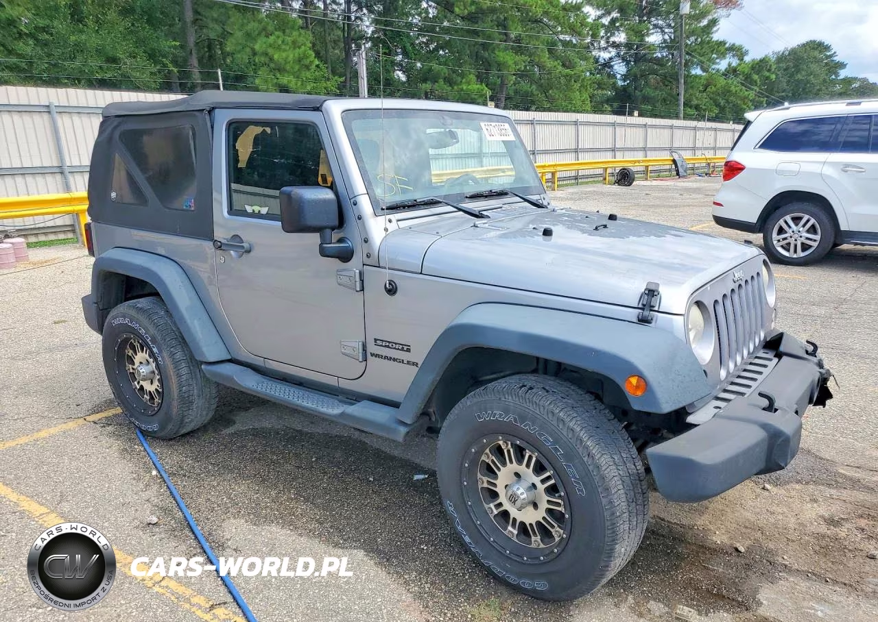 2014 Jeep Wrangler Sport VIN:1C4AJWAG6EL312068 - 4