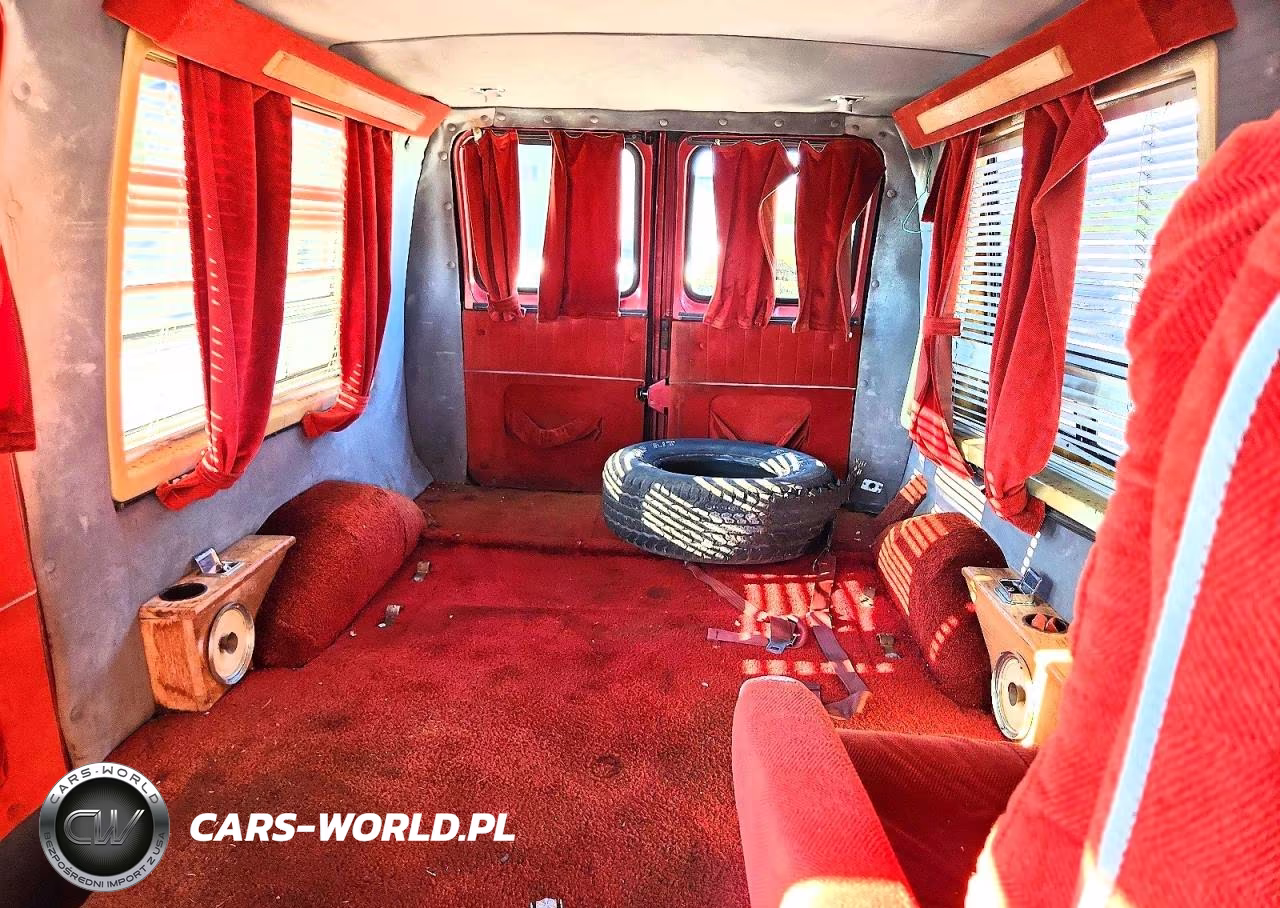 1986 Ford Econoline E150 Van VIN:1FDDE14N5GHB90092 - 10