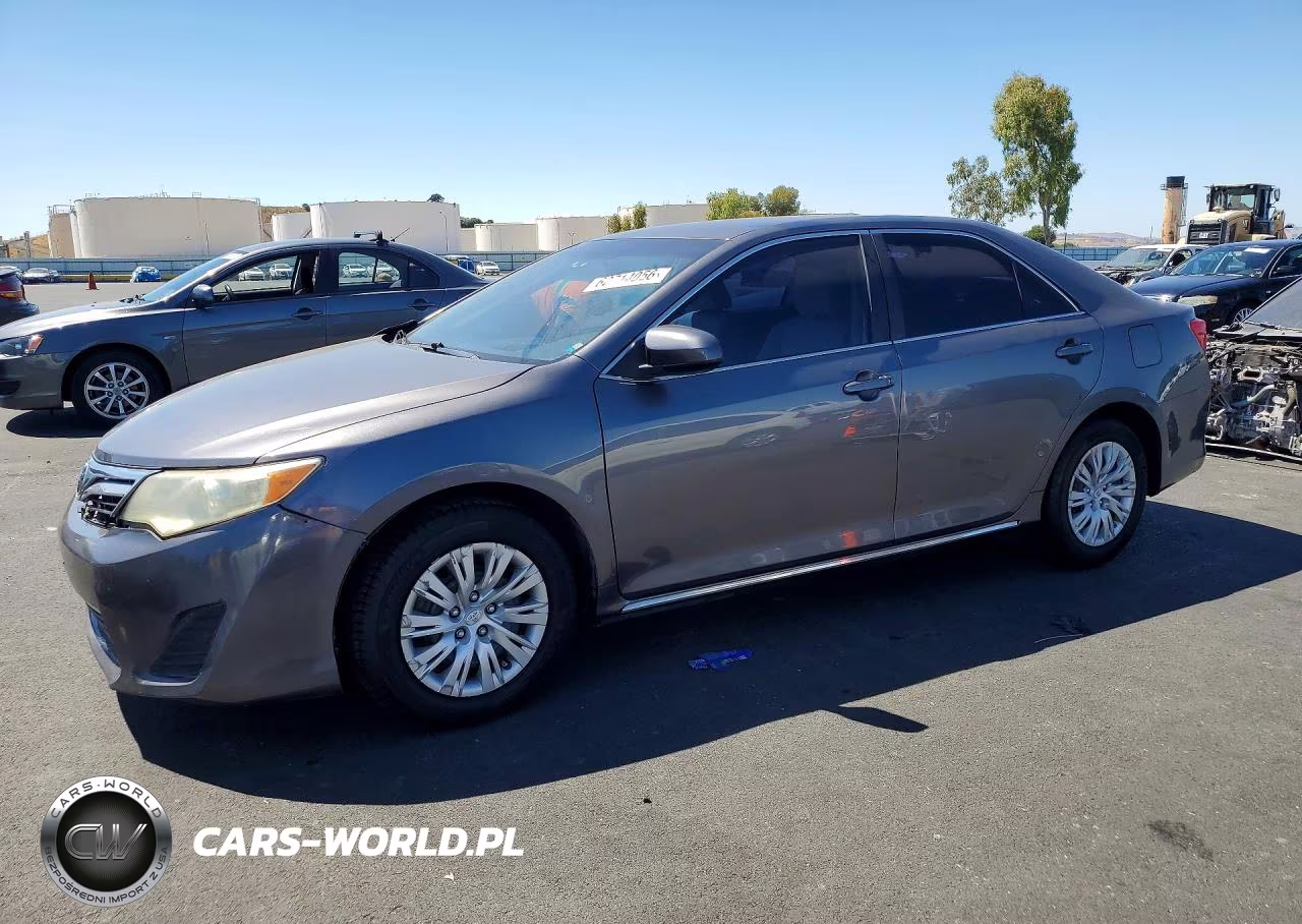 2014 Toyota Camry Le