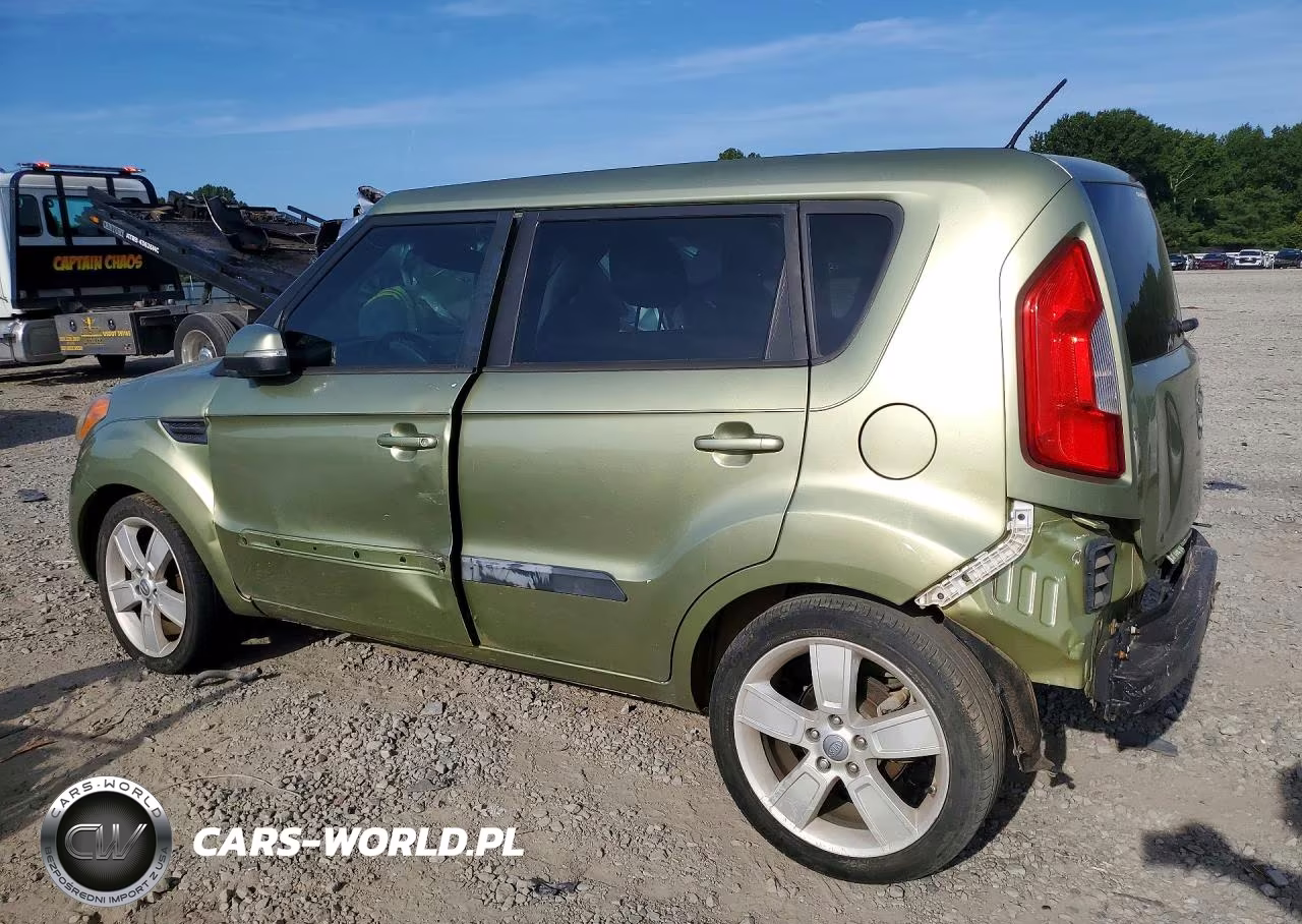 2013 Kia Soul + VIN:KNDJT2A66D7632959 - 2
