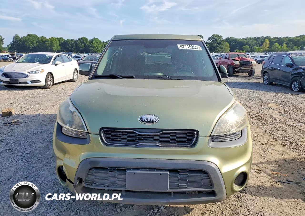 2013 Kia Soul + VIN:KNDJT2A66D7632959 - 5