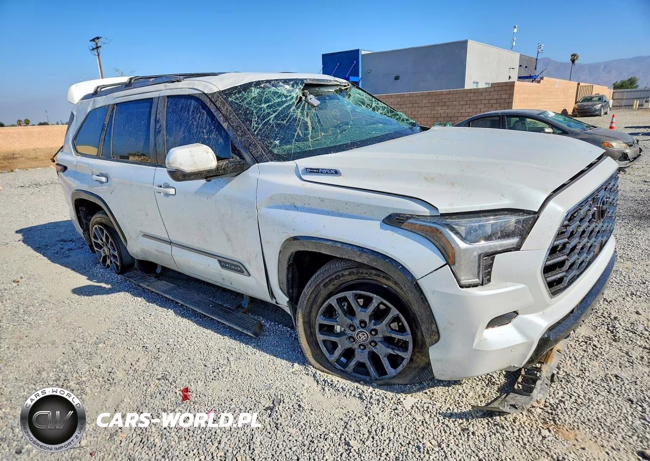 2025 Toyota Sequoia Platinum VIN:7SVAAABA2SX067292 - 4