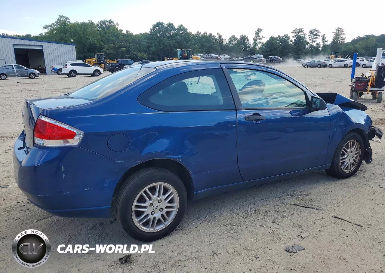 2008 Ford Focus S-Se VIN:1FAHP32N38W288474 - 3